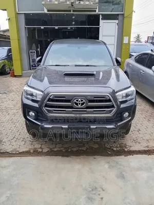 Toyota Tacoma TRD Sport Double Cab 5' Bed V6 MT 2023 Gray
