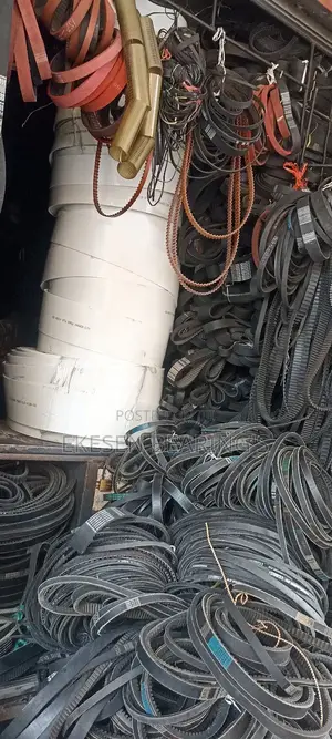 All Kinds of Industrial Belts Available