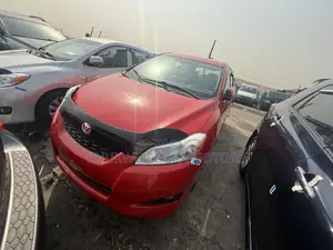 Toyota Matrix S Hatchback AWD (2.4L 4cyl 4A) 2010 Red
