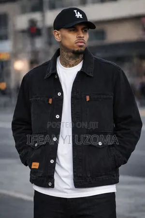High Quality Denim Ripped Jeans Jacket