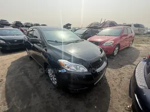 Toyota Matrix S Hatchback AWD (2.4L 4cyl 4A) 2010 Black