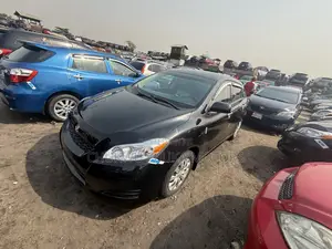 Toyota Matrix S Hatchback AWD (2.4L 4cyl 4A) 2010 Black