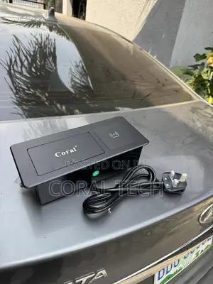 Desktop or Table Socket