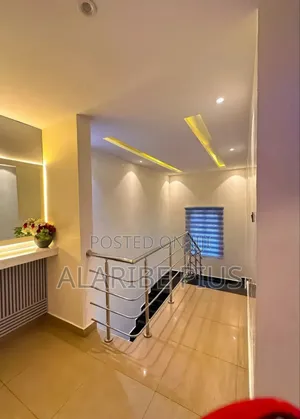 Furnished 6bdrm Apartment in Estate, Guzape District for rent