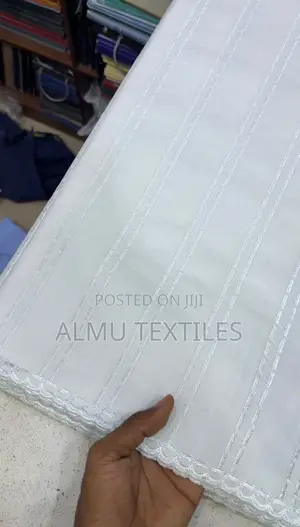 Pique Men Lace
