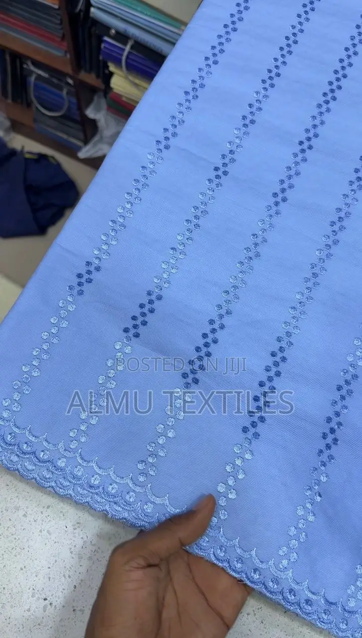 Pique Men Lace