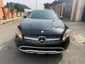 Mercedes-Benz GLA 250 2015 Black