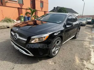 Mercedes-Benz GLA 250 2015 Black