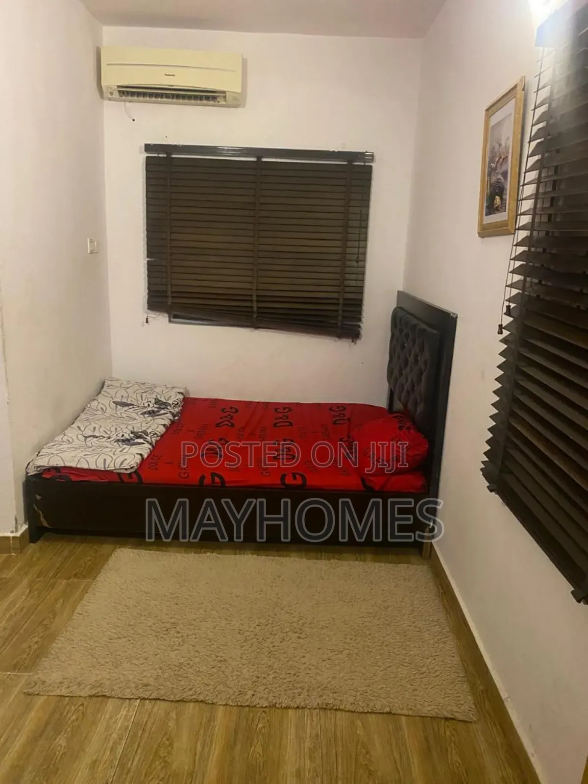 A Room in a Mini Flat