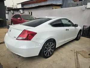 Honda Accord 2012 White