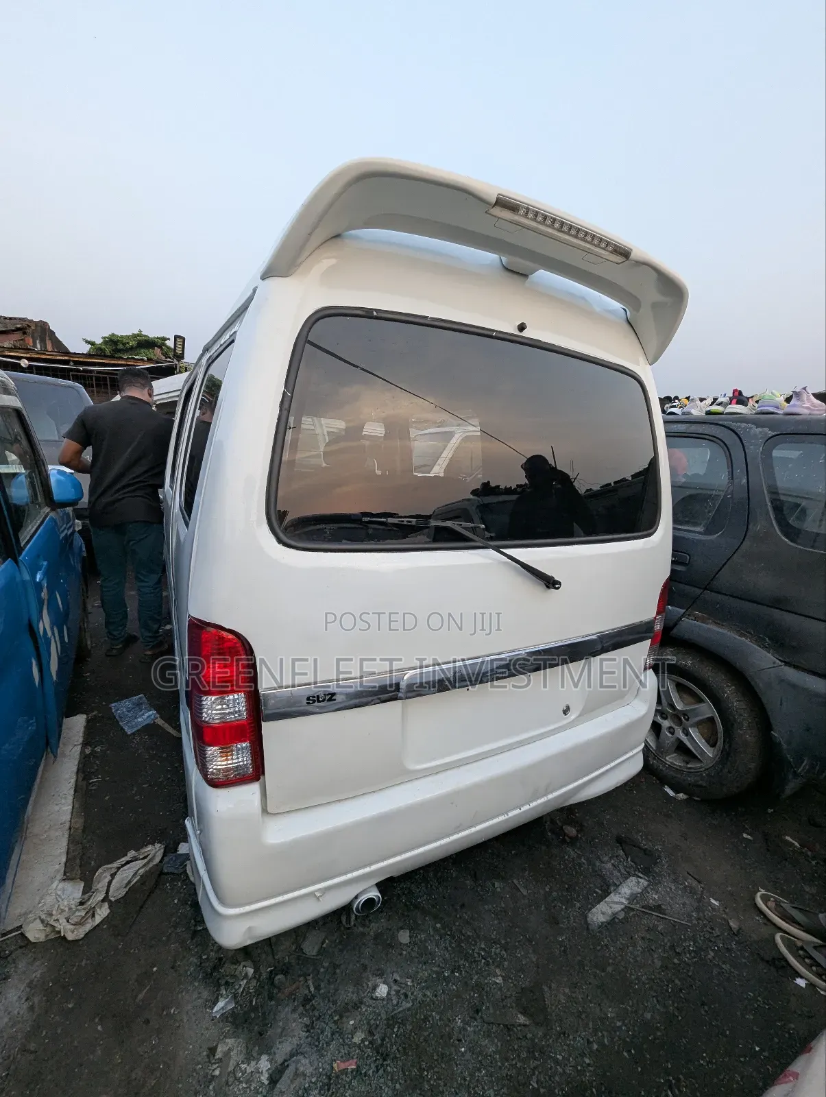 Suzuki Every 2010 White