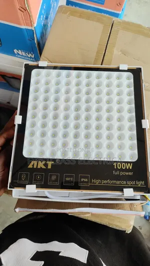 100w Flood Light Akt