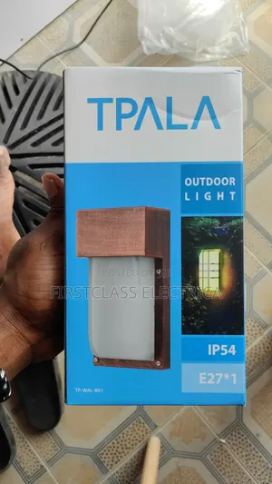 Tapla Outdoor Wall Light