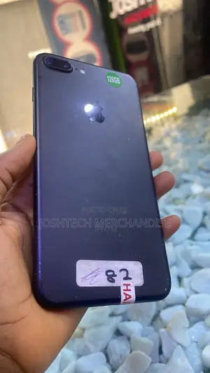 Apple iPhone 7 Plus 128 GB Black