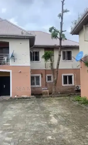 3bdrm Block of Flats in Seaside Estate, Ado / Ajah for sale
