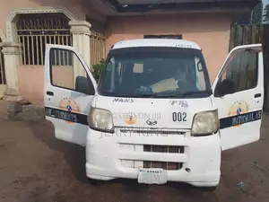 Daihatsu Hijet 2010 White