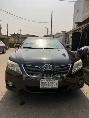 Toyota Camry LE 4dr Sedan (2.5L 4cyl 6AM) 2010 Black