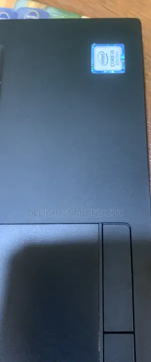 Laptop Dell Latitude 7390 8GB Intel Core i5 SSD 256GB