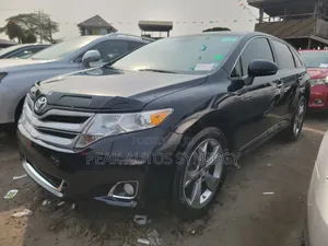 Toyota Venza V6 AWD 2012 Black