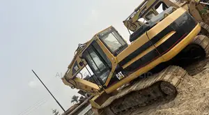 Cat 320bl Excavator With Hammer Line