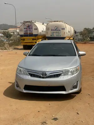 Toyota Camry 2013 Silver