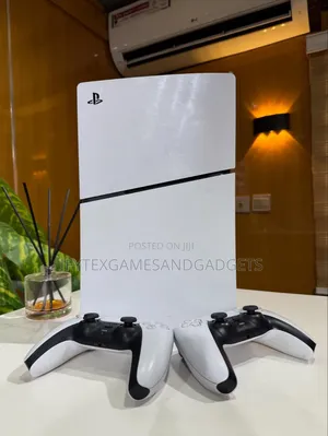 Ps 5 Slim 1tb London Used Plus 2 Pads and 12 Games Installed
