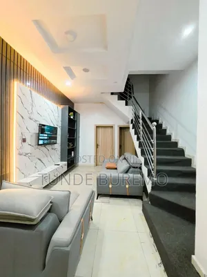 Furnished 3bdrm Block of Flats in Imperial Oak Estate, Lekki Phase 2