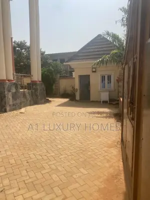 5bdrm Duplex in Apo Resettlement for rent