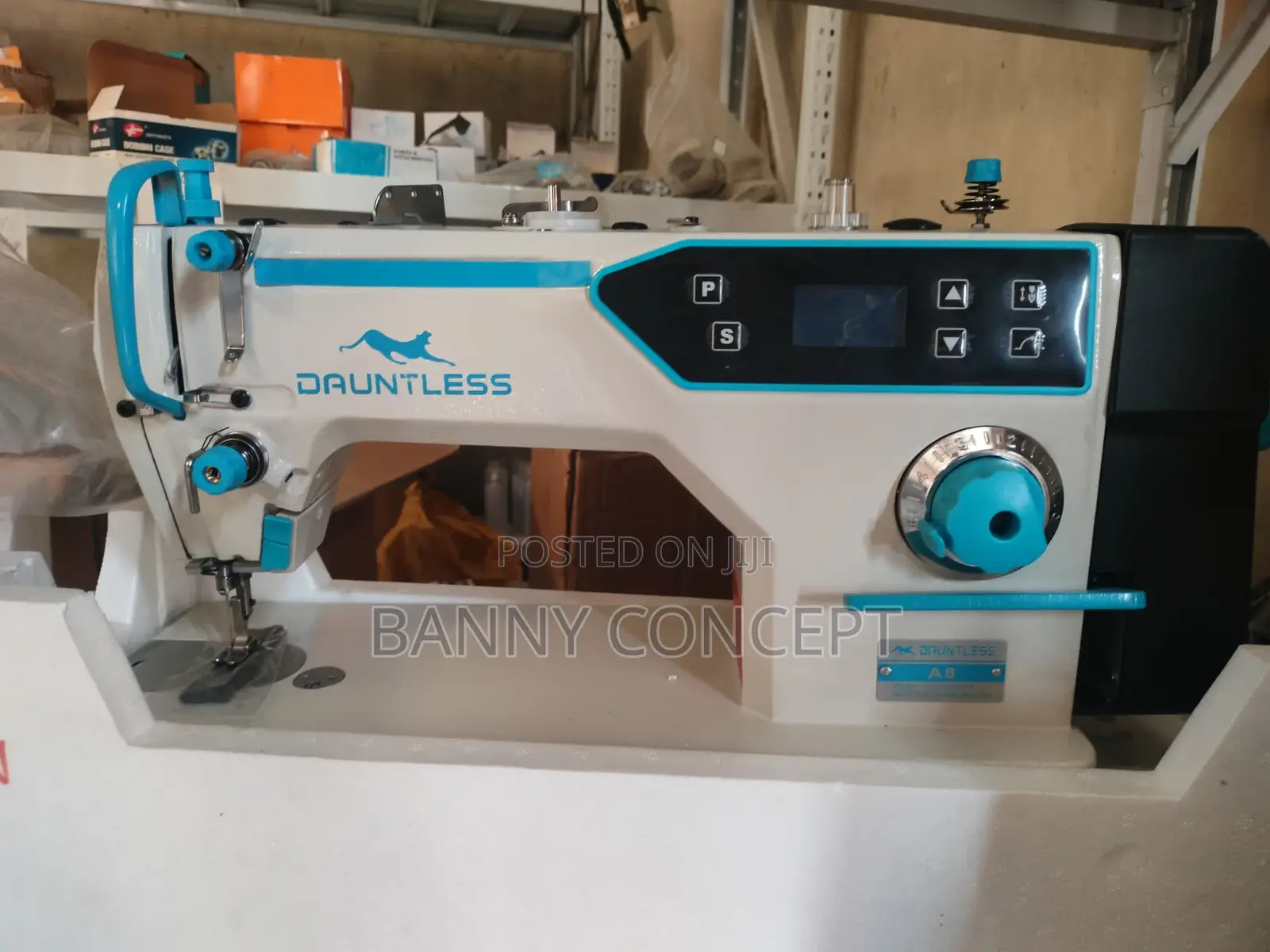 Dauntless Industrial Direct-Drive Computerized Sewing Machine.