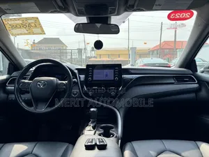 Toyota Camry SE 2023 Black