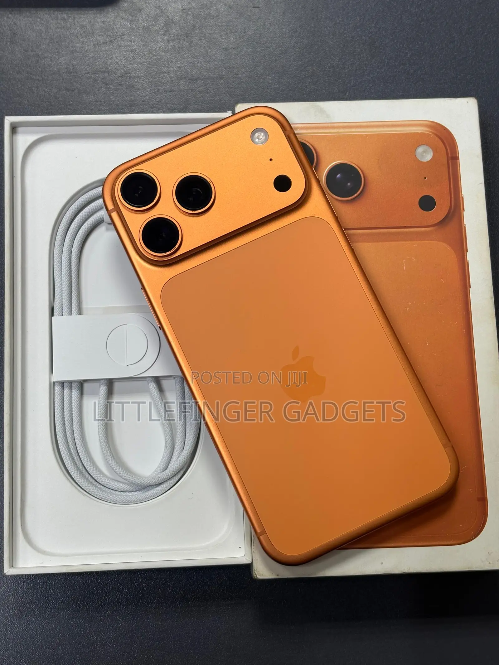 New Apple iPhone 17 Pro Max 256 GB Orange