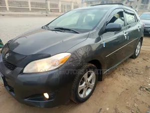 Toyota Matrix S Hatchback FWD (2.4L 4cyl 5A) 2012 Gray