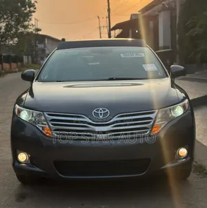Toyota Venza V6 AWD 2012 Gray