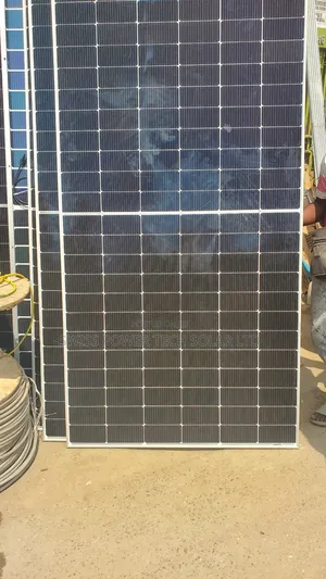 650w Jinko Mono Panel Bifacial