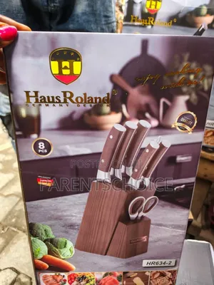 Roland Haus 8-Piece Knife Set With Wooden Handles
