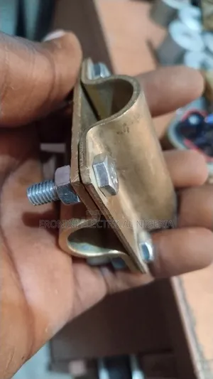 Cross Connector