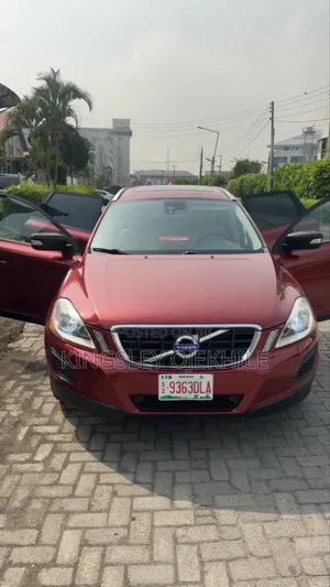 Volvo XC60 3.2 AWD 2011 Red
