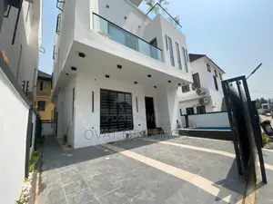 5bdrm Duplex in Ikota for sale