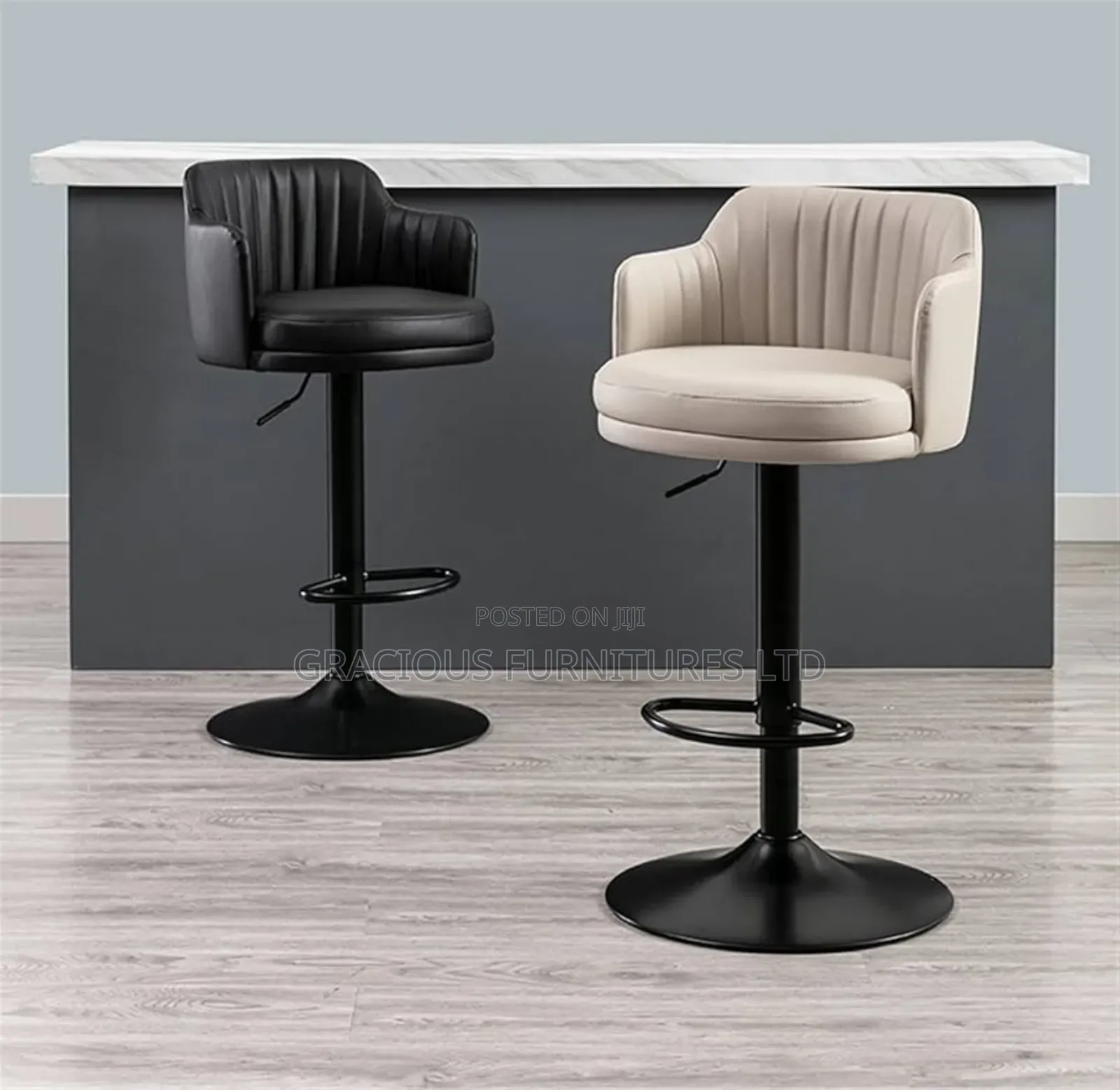 Adjustable Rotation Restaurant/ Bar Stools