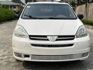 Toyota Sienna XLE Limited 2005 White
