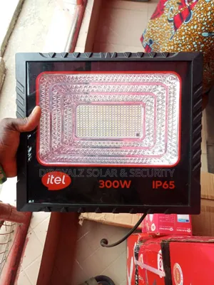 Itel 300w Solar Street Light With Separate Solar Panel