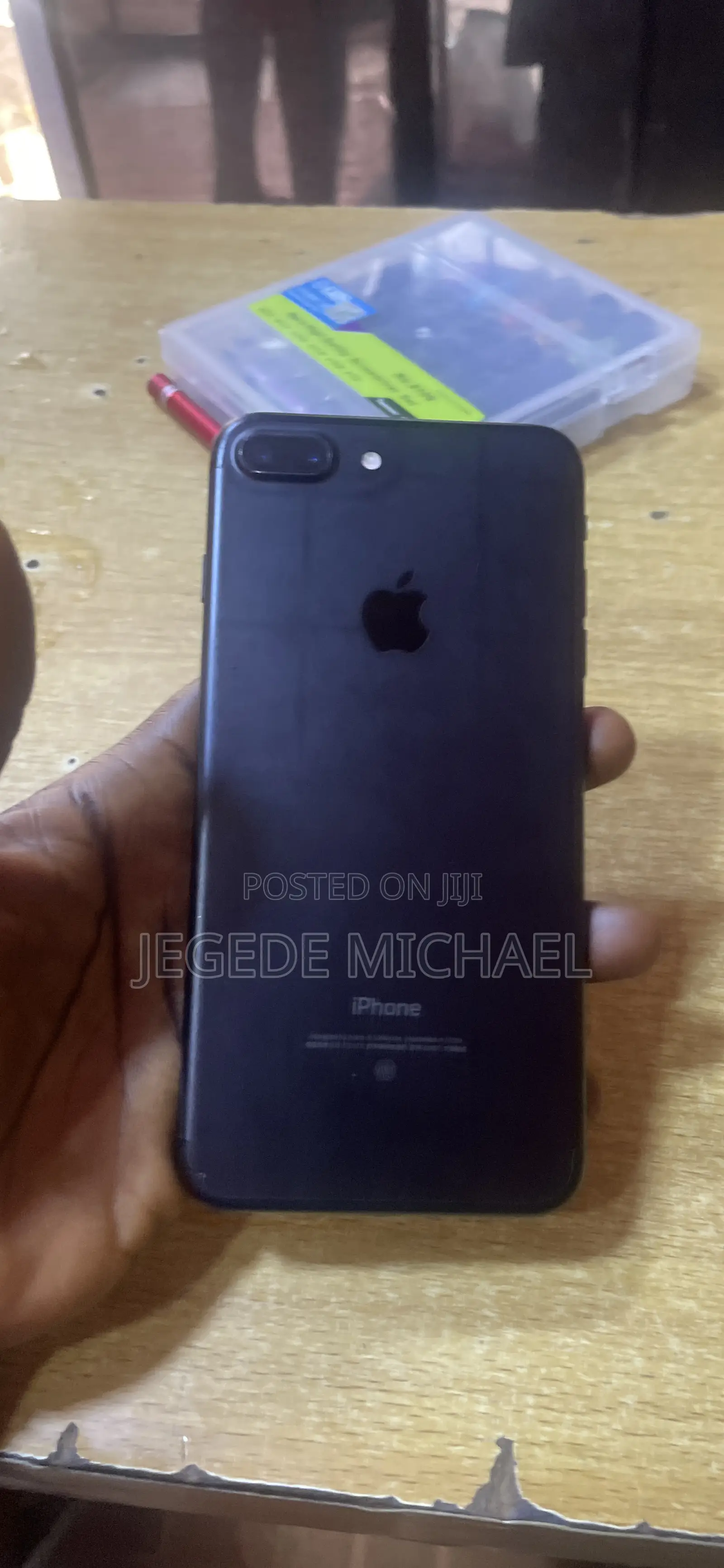 Apple iPhone 7 Plus 32 GB Black