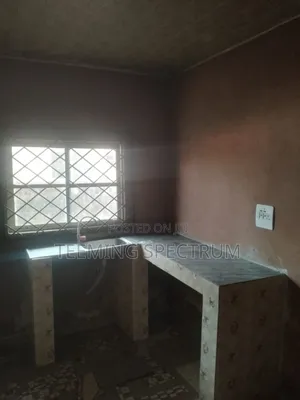 1bdrm Apartment in Benin City for rent