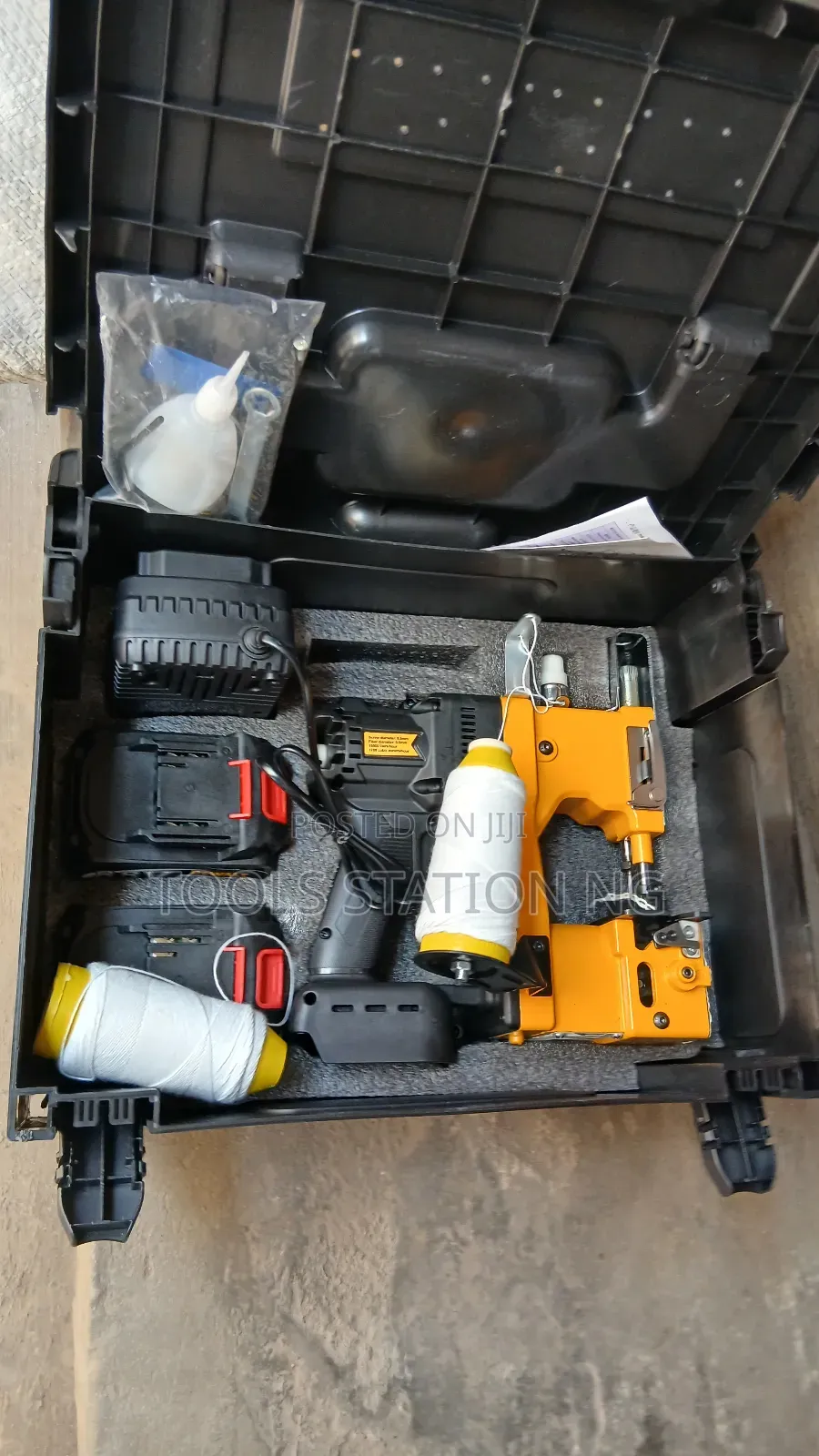 Cordless Bag Sawing/Closing Machine