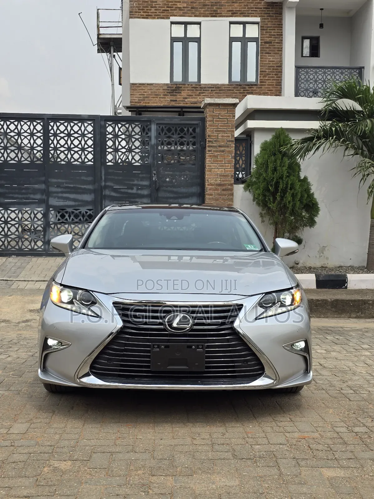 2016 Lexus Es