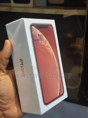 New Apple iPhone XR 64 GB Gold