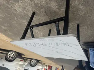 Foldable Mini Table