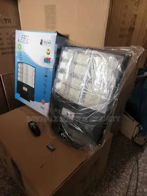 12-Eye 1000w Solar Street Light (Super Bright Outdoor Light)