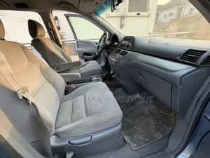 Honda Odyssey 2.4 4WD 2006 Gray