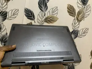 Laptop Dell Inspiron 15 7573 8GB Intel Core i5 SSD 256GB